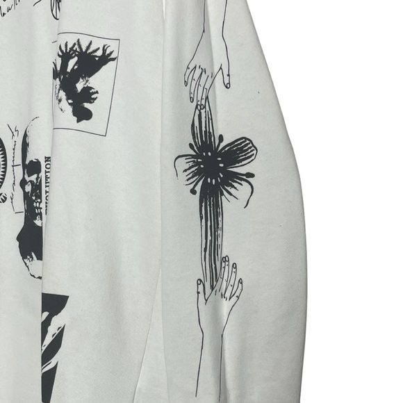 Denim and Flower Ricky Singh Bees Skulls - Picture 4 of 6